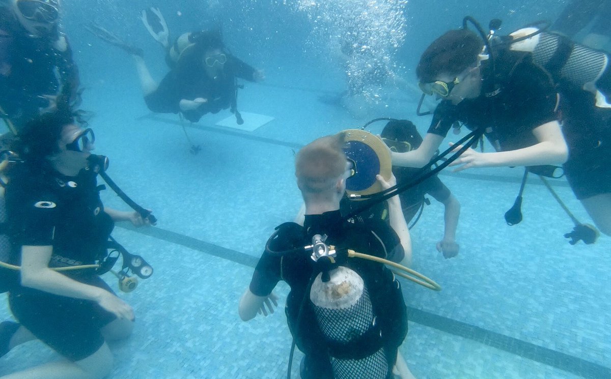 🌊📸 Dive into Adventure!  Underwater with 7th Corby Scout Group! 📸🌊

Check out these pics from our unforgettable afternoon in the pool with the adventurous members of 7th Corby Scout Group!  A huge thank you to all of them for joining us on the unforgettable experience!  📸🌊