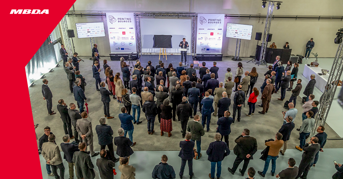 MBDAFrance's tweet image. Aujourd’hui, MBDA inaugure le Printing Bourges avec ses partenaires CETIM et @KNDS_France, une plateforme collaborative de #fabricationadditive unique en France pour les secteurs de la #défense et de l’aéronautique afin de créer e filière industrielle souveraine et pérenne.