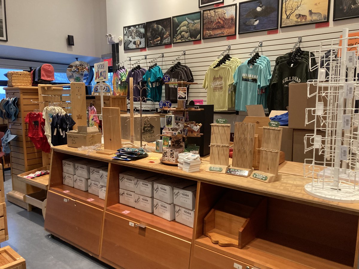 A note from our Friends at the Nature Shoppe… Our fantastic team of volunteers have been hard at work this spring, receiving, pricing, folding, displaying and storing all the new stock. The shelves are filling up! 👕 🐻 🍁 🍬 #FriendsofKillbear #SeeYouSoon #KillbearPP