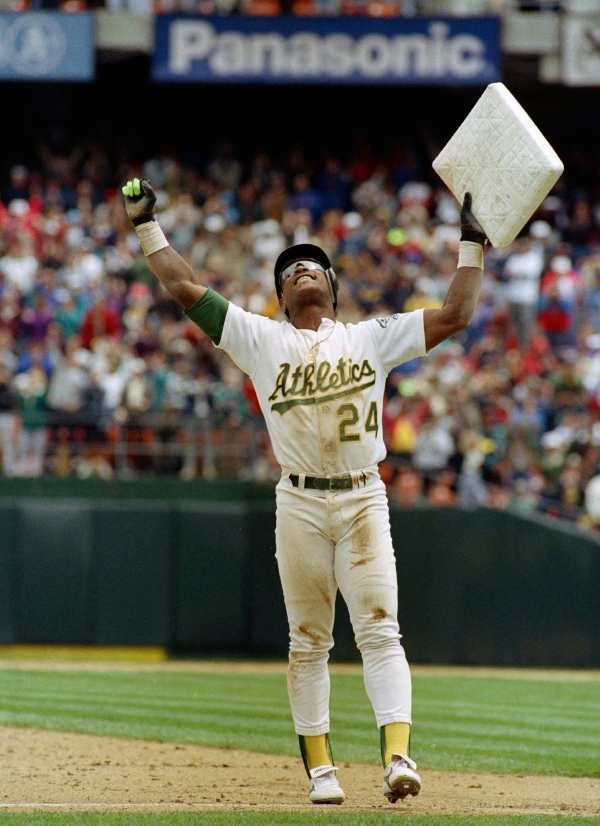 “I love this game. There’s not a morning I wake up that I don’t want to run to the ballpark to play. There’s not a day I go out there that I’m not having fun.” – Ricky Henderson amzn.to/3st172o