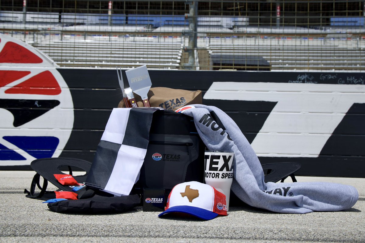 ❗️GIVEAWAY❗️ Win an EXCLUSIVE Texas Motor Speedway Tailgating Kit from the @TexasLottery. Tag 7 friends below and REPOST to enter. One LUCKY fan will be selected! Must be 18+. Play the LUCKY 7’s scratch ticket today!