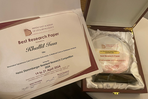Khalil Issa, MD and PGY3 otolaryngology resident presented his study 'Sinonasal Squamous Cell Carcinoma Outcomes: A National Cancer Database Analysis” and won the Best Research Paper award at the Heinz Stammberger Resident Research Competition. bit.ly/3UNX8ZR