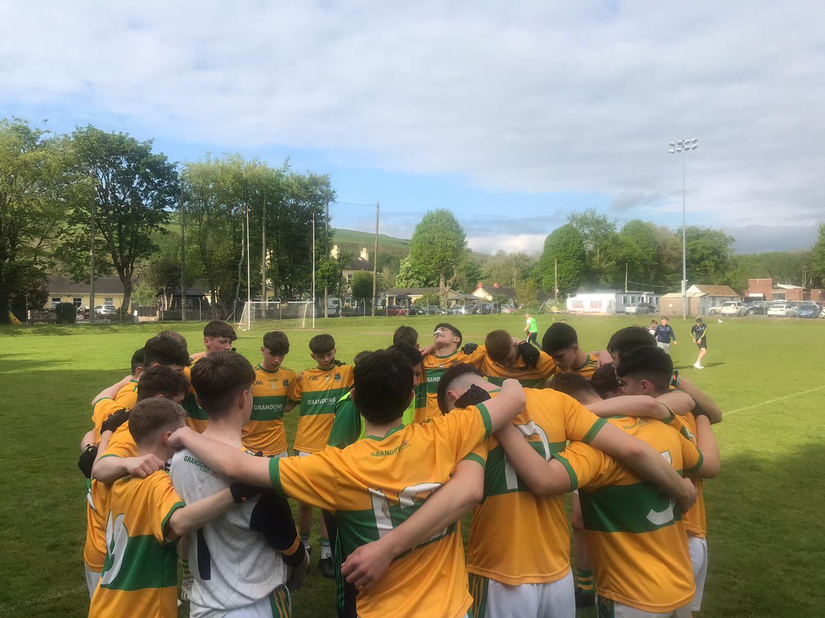 FULL-TIME RESULTS
 
Glanmire 3-3
Barrs 2-2

Feile final to come ….on the MIRE !!!!!!🟨🟩🏐