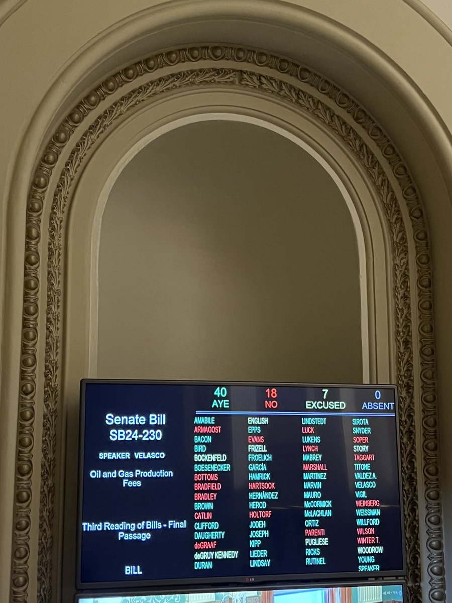 And with that, Colorado passes the largest ongoing investment in transit, via a fee on oil and gas production. A huge win for Coloradans, air quality and climate! #coleg 
nrdc.org/bio/alana-mill…