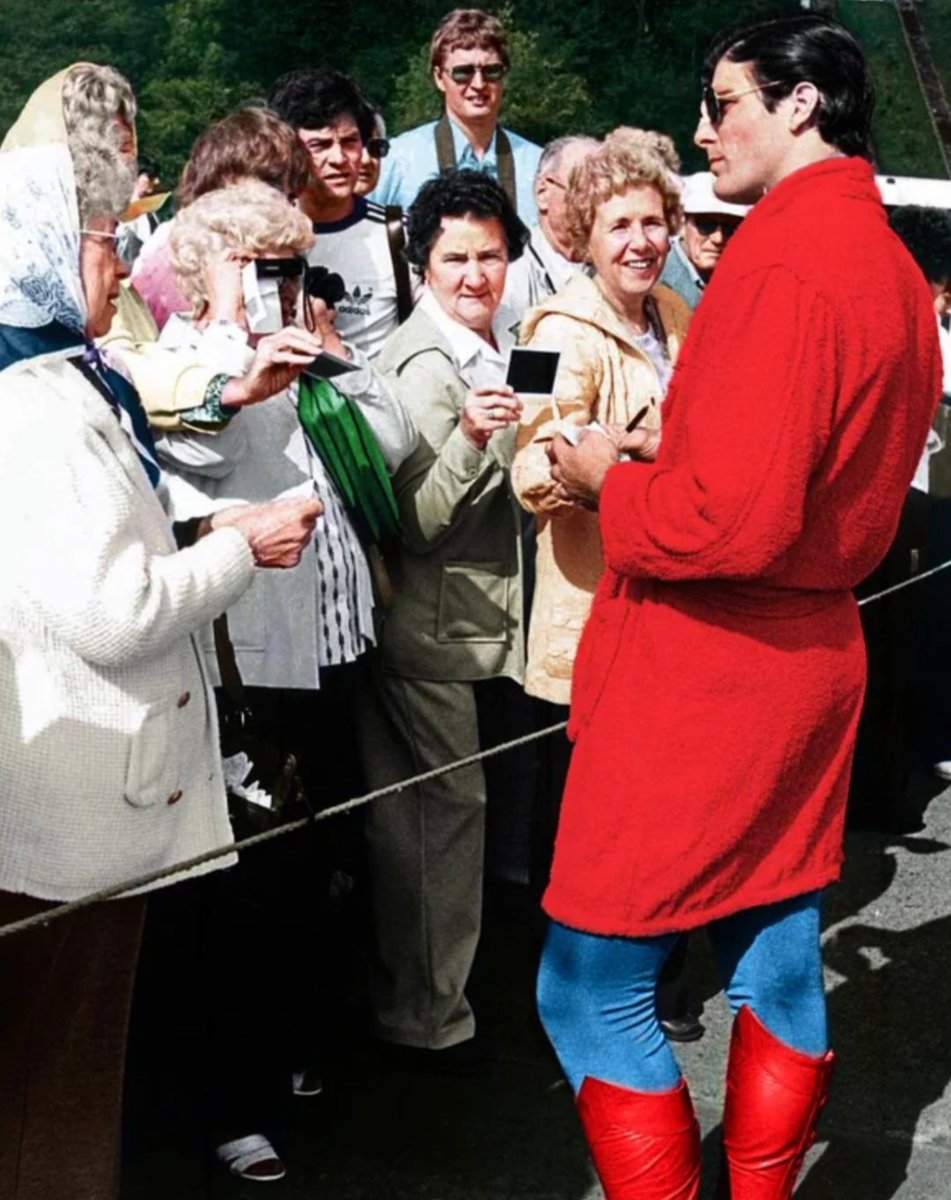 Christopher Reeve signing autographs at Niagara Falls on the set of SUPERMAN II (1980).