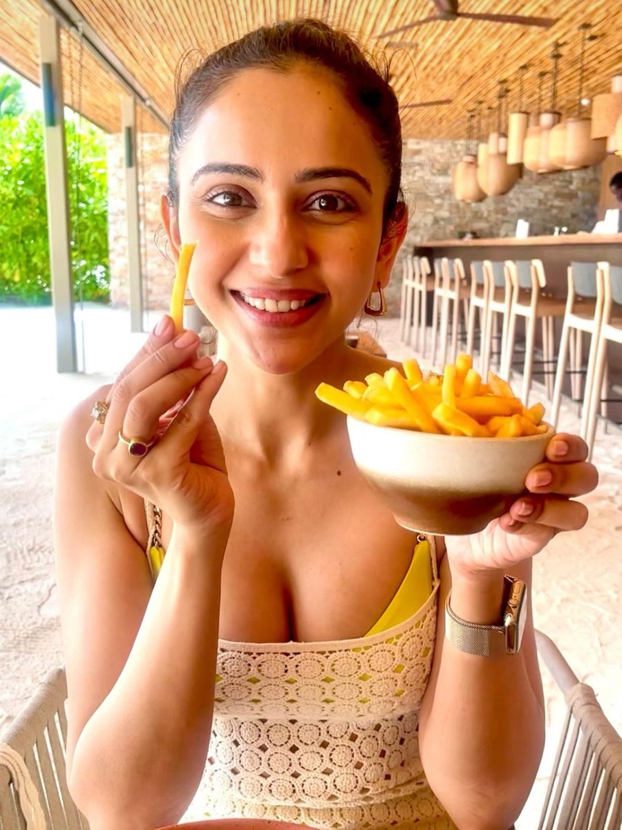 Rakul preet singh 
#rakulpreetsingh