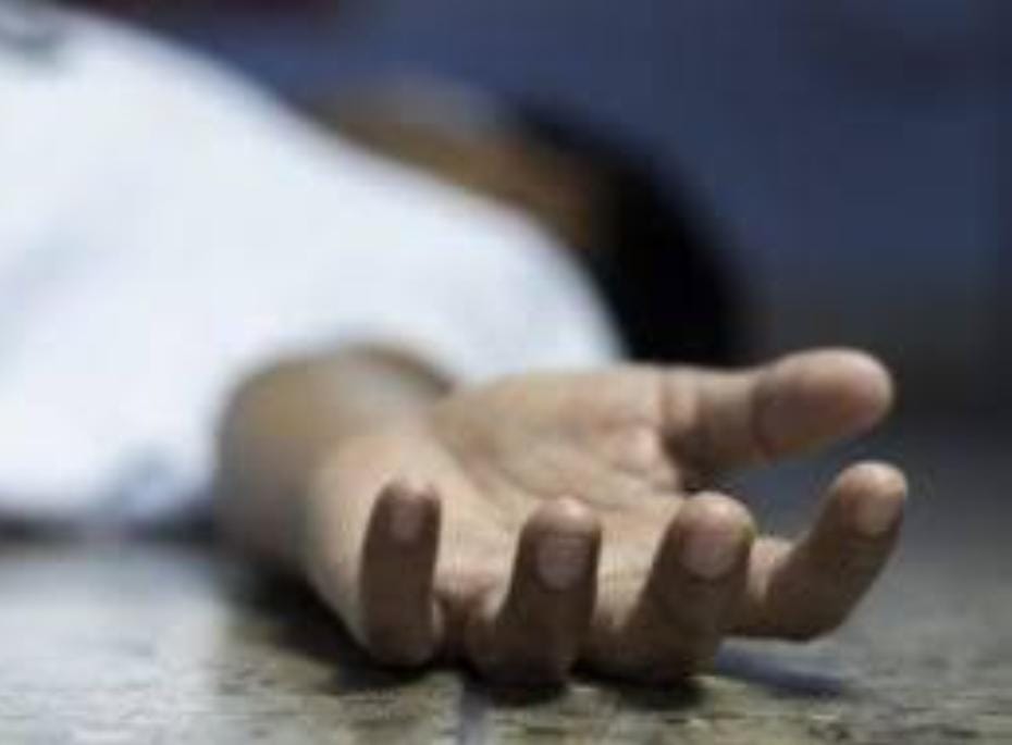 Nukkadlive1's tweet image. #Decomposed Halat Mein Mili 49yrs Ki Male Dead Body Aaropi Arrested by #MumbaiPolice

🎤 Nukkad Live News
📸 Like &amp;amp; Subscribe Our YouTube Channel and Facebook Page 👇🏻👇🏻
nukkadlive.com/2024/05/decomp…