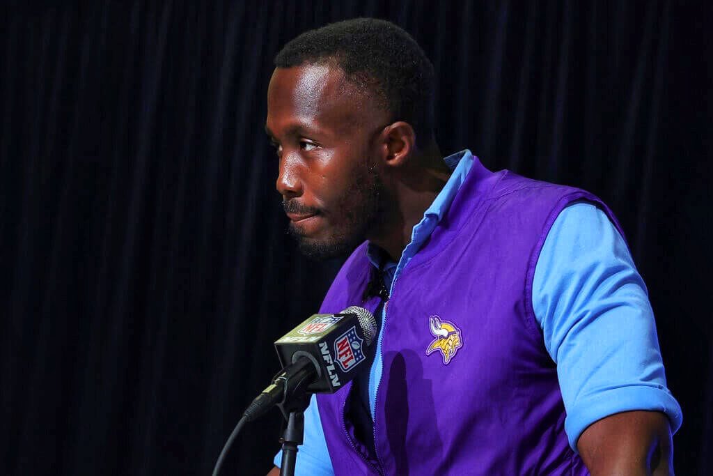 vikingzfanpage's tweet image. The #Vikings are projected to get a 3rd round comp. pick in 2025 from Kirk Cousins departure, per @nickkorte. 

Minnesota was on pace to receive two 3rd round comp. picks, the other being from Danielle Hunter, but the signing of Shaq Griffin offset that.