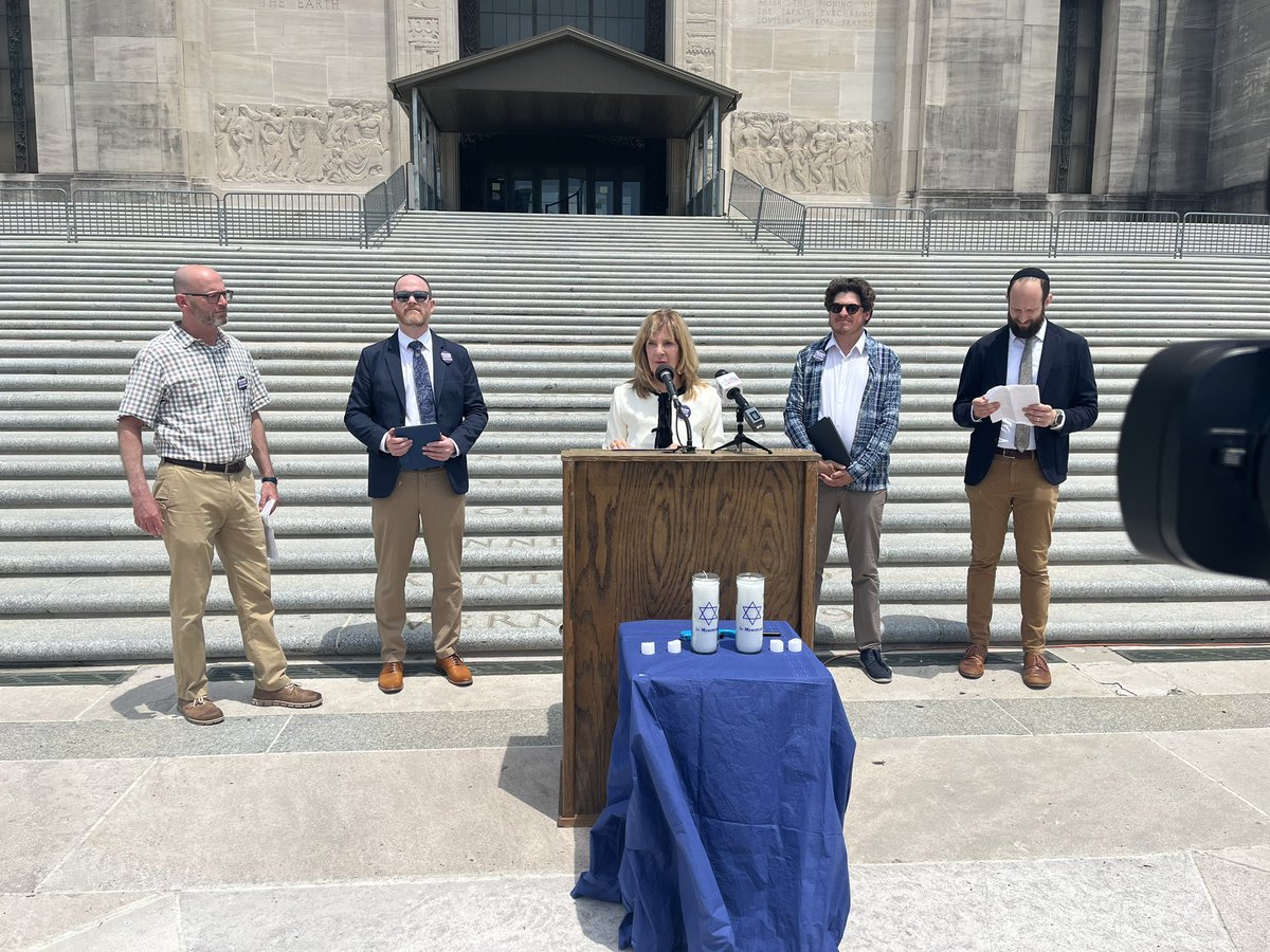 On #HolocaustRemembranceDay the group Jews Against Gassing are pushing for SB430 to be scheduled for a hearing in the Administration of Criminal Justice Committee. The bill would remove gas suffocation from the newly added execution methods in Louisiana #lalege #lagov