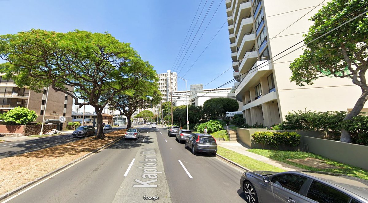Our crews will replace a faulted cable at the Marco Polo Condominiums requiring a partial lane closure on Kapiolani Boulevard in the McCully-Moiliili area starting Wednesday, May 8, to Friday, May 10, beginning 830a to 230p daily. Learn more at hwnelec.co/QEjf50RxVNv. #HiTraffic