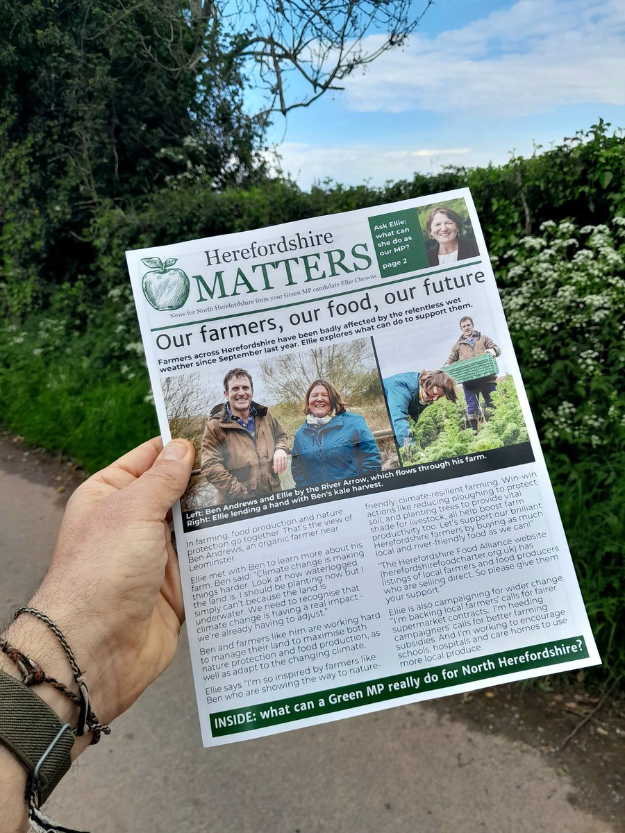 Delivering @TheGreenParty @EllieChowns good news and forward thinking around #NorthHerefordshire in the sun today 🌞
#turningGreen #Greenfuture
#GeneralElection2024