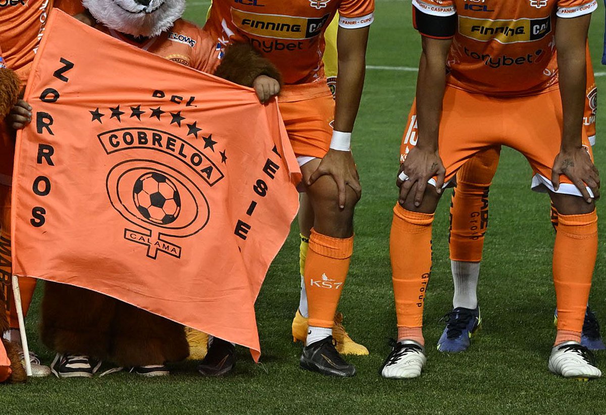 latercera's tweet image. 🔴#LaTerceraPM | “Están urgidos, llorando”: las duras primeras horas en la cárcel de los excadetes de Cobreloa formalizados por violación masiva bityl.co/PjDy