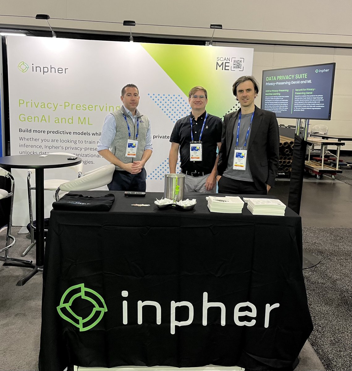 We're all set up and excited to meet you at the RSA Conference booth 5164! Use the code below to schedule time with us, or feel free to drop by our booth to discover our newest data privacy solutions. hubs.li/Q02wdyqp0 See you soon!