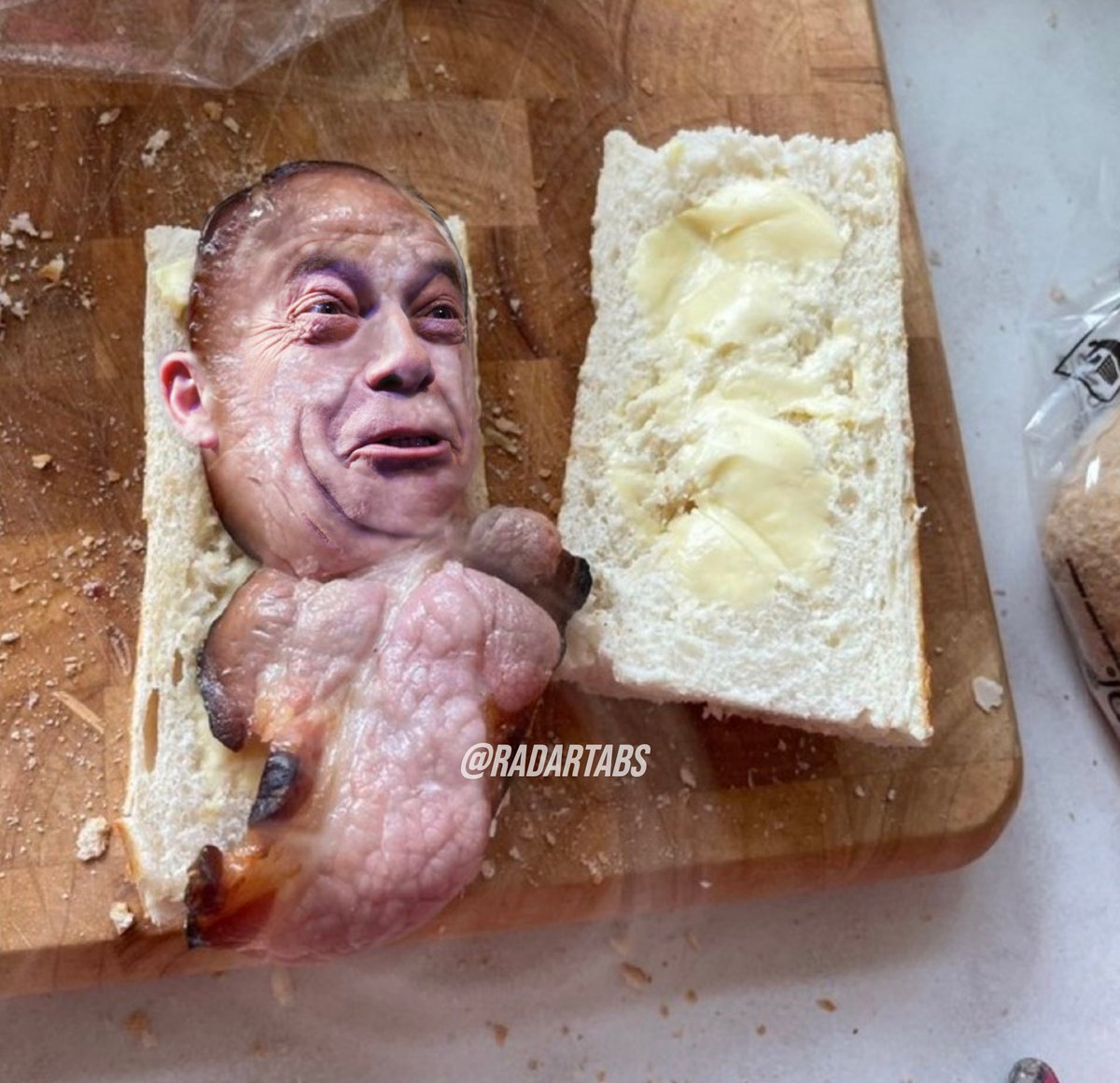 Thanks to @AndyPlumb4 for the inspiration... although I now feel a bit sick... #NigelFarage