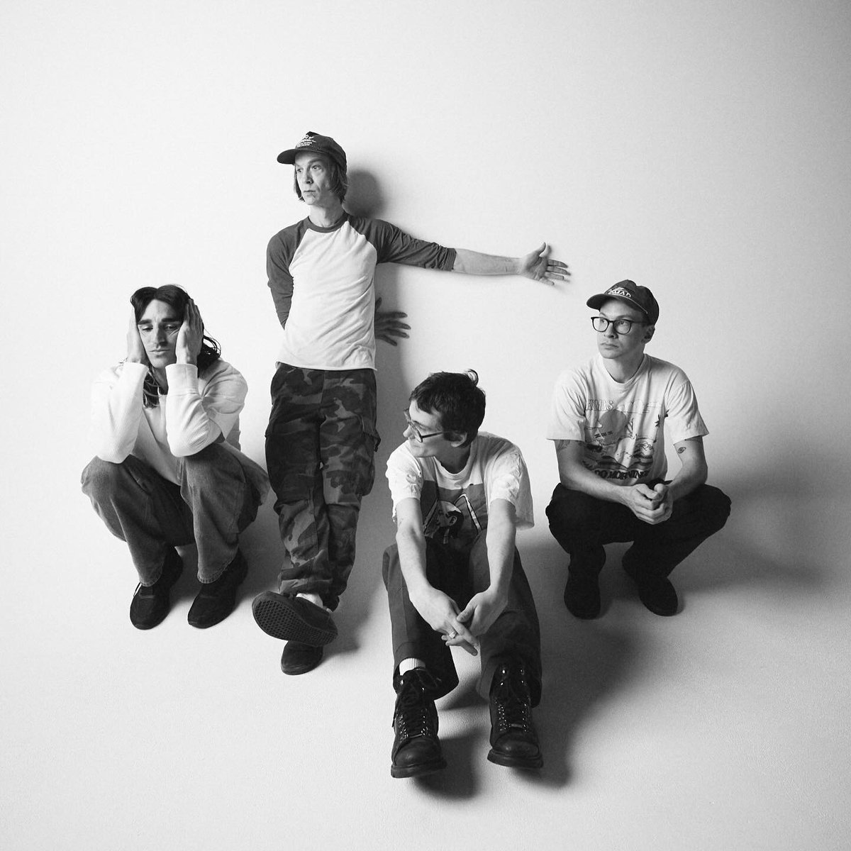 Diiv Morph Into A Cohesive Unit: Ahead of the arrival of their forthcoming LP Frog in Boiling Water, Ethan Rebalkin chatted with all four members about modern dystopia, Conspiracy theories, the album and more  northerntransmissions.com/diiv-morph-int… #Diiv #NewMusic