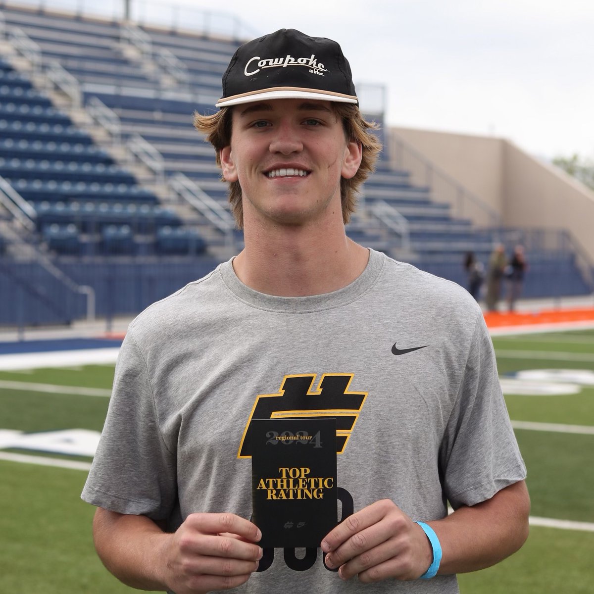 Big-time testing numbers put up at Sunday's #Elite11 regional in Las Vegas - here are the unofficial Top 10 athletic ratings from the combine events 💪🦵💨