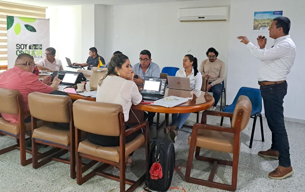 #Caquetá | Presentamos la Agenda Asociativa para la Paz a las Alcaldías pertenecientes a AMDELCA, con el fin de incluir en los Planes de Desarrollo Municipales el sector solidario. Trabajamos de manera articulada para impulsar la reconciliación y el progreso en los territorios.