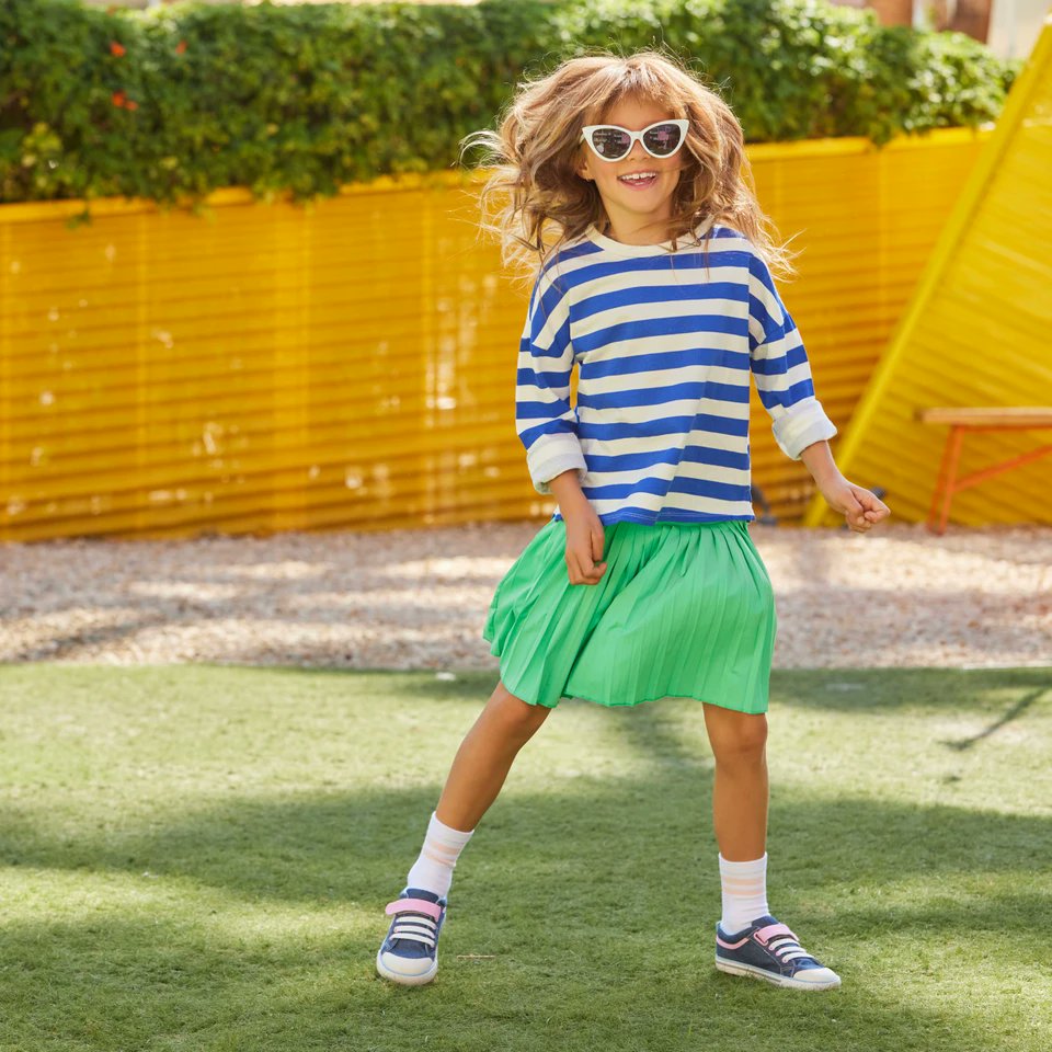20% OFF SNEAKERS STARTS NOW 🙌 You heard that right—all sneakers for girls and boys are on sale for 2 days only. Code SNEAKERS20 bit.ly/42q3uR3 Ends 5/7/23 at 11:59 p.m. PDT⁠ #seekairun #kidswear #instakids #springshoes #sale #shoesale #kidssale