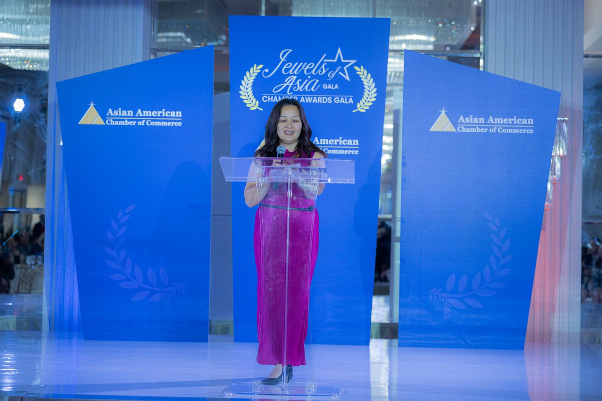 #ICYMI: Deputy Assistant Secretary Phan delivered remarks at the @AsianAmCham’s “Jewels of Asia” Chamber Awards Gala for #AANHPIHeritageMonth, celebrating the contributions made by the Asian American business community.