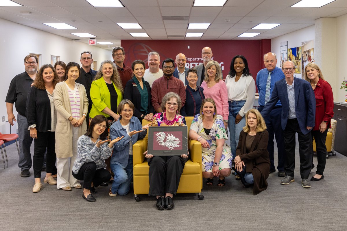 Congratulations to College of HRSM legend Marianne Bickle! Professor Bickle, a former department chair and program director as well as a stellar teacher and researcher, is retiring after a truly outstanding career including 20 years at @UofSC.