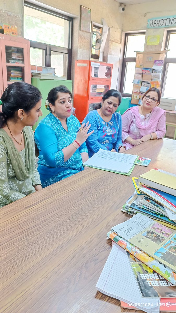 shivanisapra_24's tweet image. जीत की तैयारी पक्की है, क्योंकि हमें लगती पढ़ाई से यारी अच्छी है |
A glimpse of discussion with the S. Sc. Faculty members at SKV Ramesh Nagar on giving Home Work for vacations in #LearningWithFun way.
छुट्टियों का फायदा उठाना है, अपनी नींव को मजबूत कर समय सदुपयोग में लगाना है |