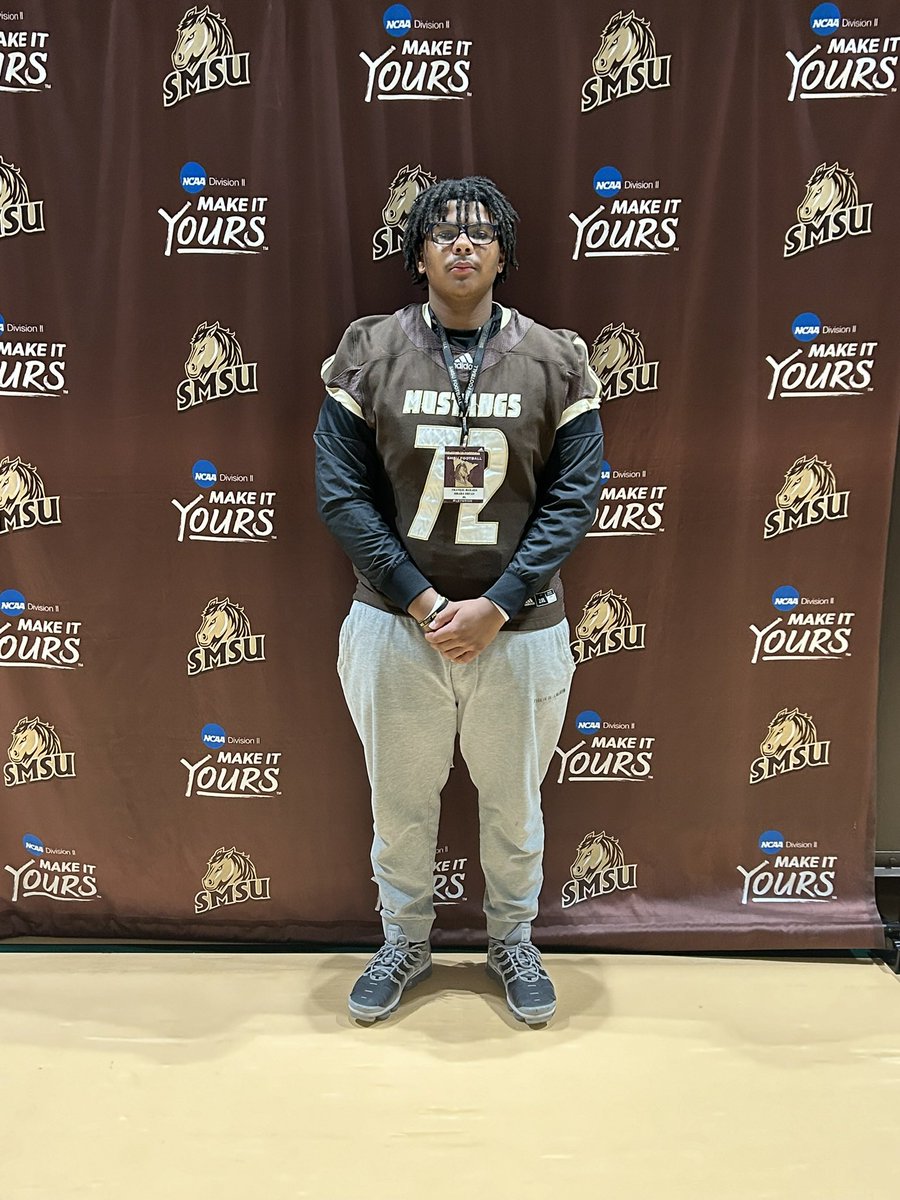 Thank you <a href="/CoachBull16/">Levi Bullerman</a> for having me at your jr. day it was a great experience <a href="/TheCoachMotter/">Mason (Coach Motter)</a> <a href="/CoachHanson2/">Coach Hanson</a>