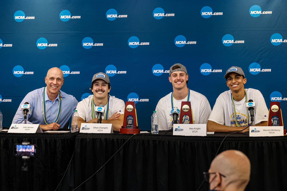 A huge congratulations 🎊 to Arcadia High School alum, @JohnSperaw, who just led UCLA Men's Volleyball @UCLAMVB to its second straight national championship! 🏆🏐💛💙 Congrats to Coach Speraw and the Bruins! Once an Apache, always an Apache! ❤