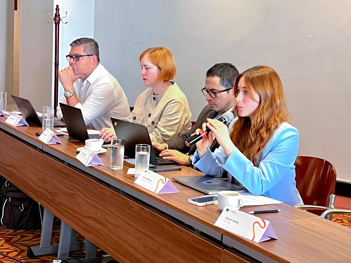 snantidrogas_ve's tweet photo. #Cooperación || Venezuela junto a 15 delegaciones de América Latina y el Caribe participa en la Apertura de la 2da. Visita de Estudio sobre DAIS de @ProgramaCOPOLAD, que se desarrolla en Colombia del #6May al #12May. 

#PatriaSeguraConNico https://t.co/2kD7MAk3Iz
