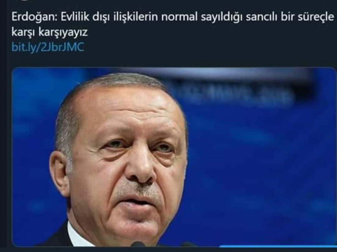 Yine beş yıl önce bugünlerde kahır adamı Erdoğan sevişenlere kızmış. Sevişmeyin, Sayın Cumhurbaşkanımız kızıyor.