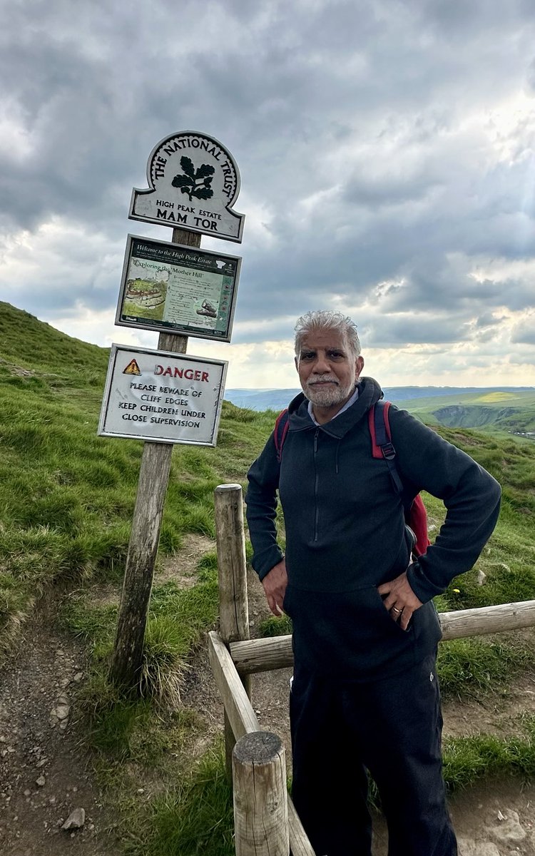 Stunning #Castleton circular walk to #MamTor ❤️ love the fantastic views of this part of the #PeakDistrict