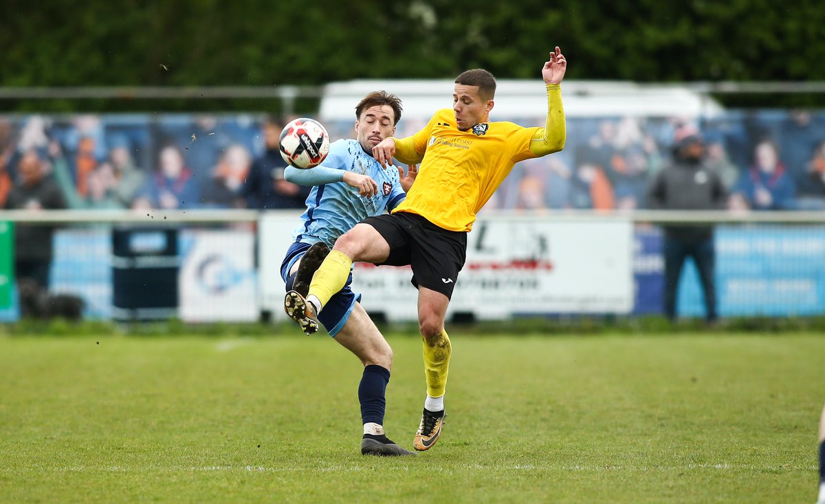 Photos from this afternoons game with AFC Portchester VS Hamble Club FC in the Velocity Wessex League Cup final. Hamble won 2-0

06/05/2024’
