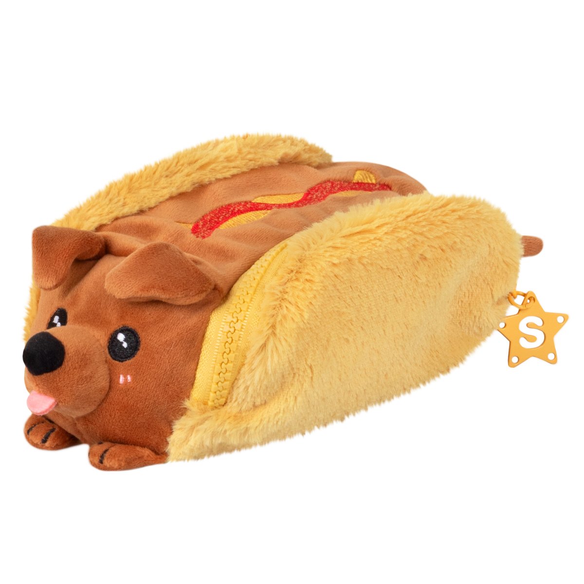 I'm going to fight tooth and nail for a worm pouch.....🪱 🌭 Dachshund Hot Dog Plush Pouch: squishable.com/squishables/da… 🌭 🐛 Caterpillar Plush Pouch: squishable.com/squishables/ca… 🐛