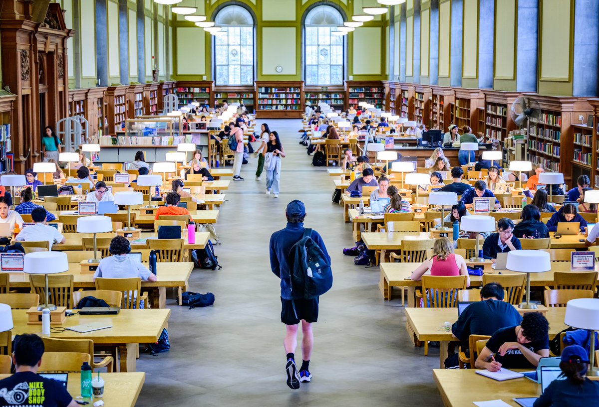 Wishing you all the best on your finals, LAS! 🧡📘

Don't forget to explore our latest blog post about the top study spots! Click the link to discover your next perfect study location.

las.illinois.edu/news/blog/las-…