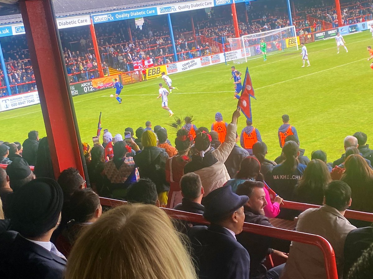 Delighted to see 5560 at @OfficialShots for England C v Nepal. @Armyfa1888 have been proud to be involved in visit alongside @FA @HampshireFA, @Gurkha_Brigade There have been logistics to overcome but great to see engagement with Nepalese community and players. England won 2-0.