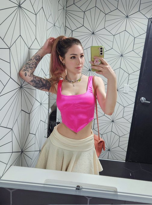 💖 https://t.co/8rQqMInRS8