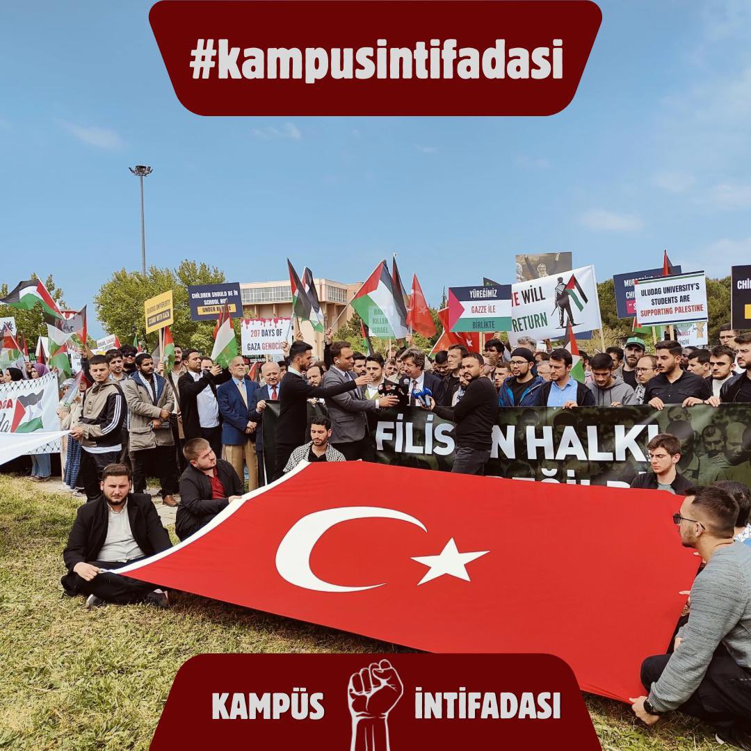 Türk üniversite öğrencileri Gazze için kampüslerde 🇵🇸🇹🇷

#kampusintifadasi