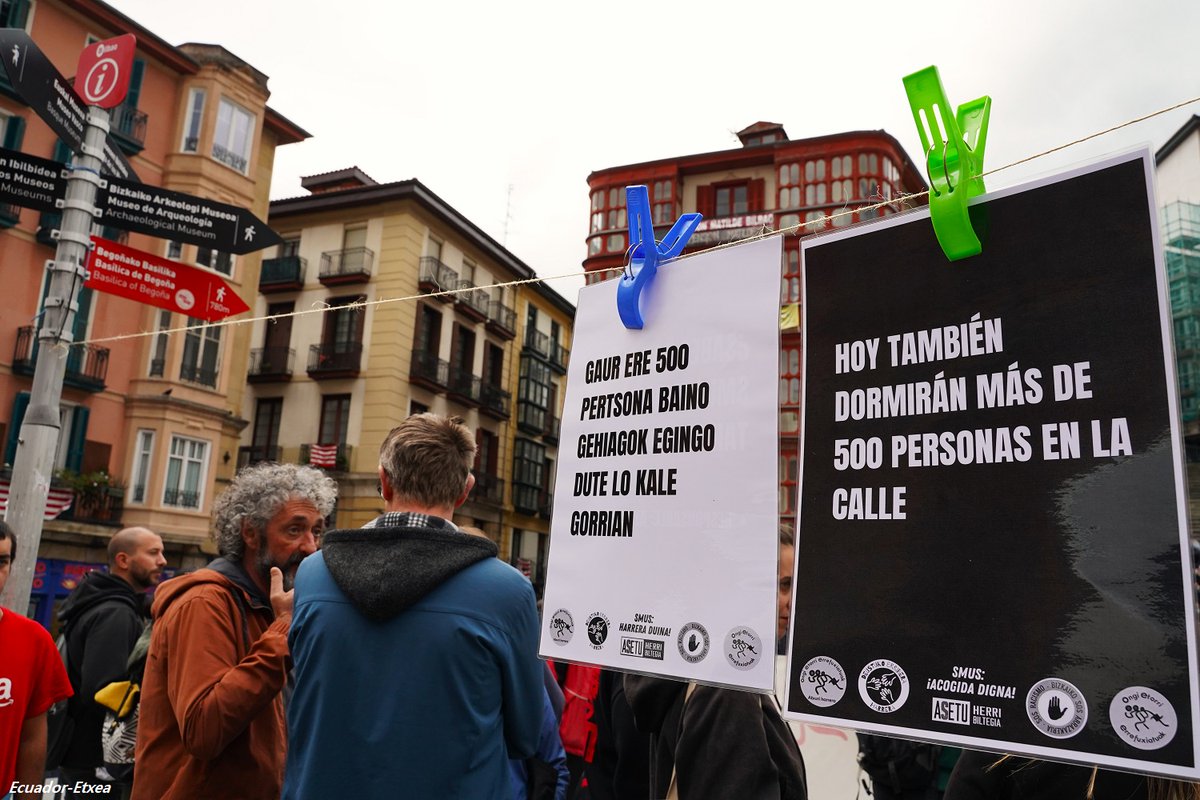 El SMUS de #Bilbao deja a más de 500 personas sin hogar, casi 3 meses sin comida🥣Inician recogida de firmas para exigir al Ayuntamiento que el Servicio de Urgencias Municipales no deje desatendidas a todas estas personas mientras consiguen cita ecuadoretxea.org/el-smus-de-bil…