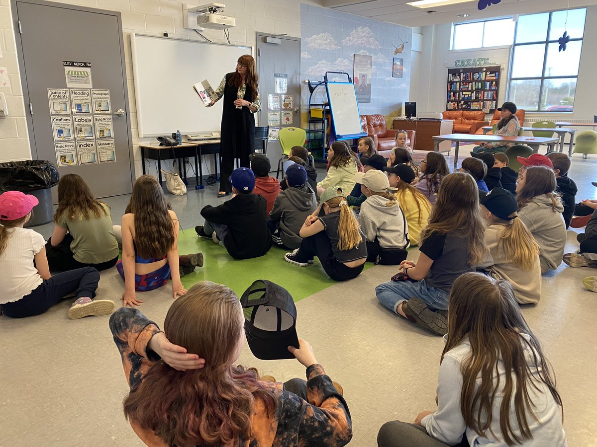 Our <a href="/AdmiralsAcad_NL/">Admiral’s Academy Navigators 🏳️‍🌈</a> literacy week kicked off today with some very special guest readers visiting our fantastic school. It shall be a great week of literature! <a href="/shanefitzgeral/">Shane Fitzgerald</a>