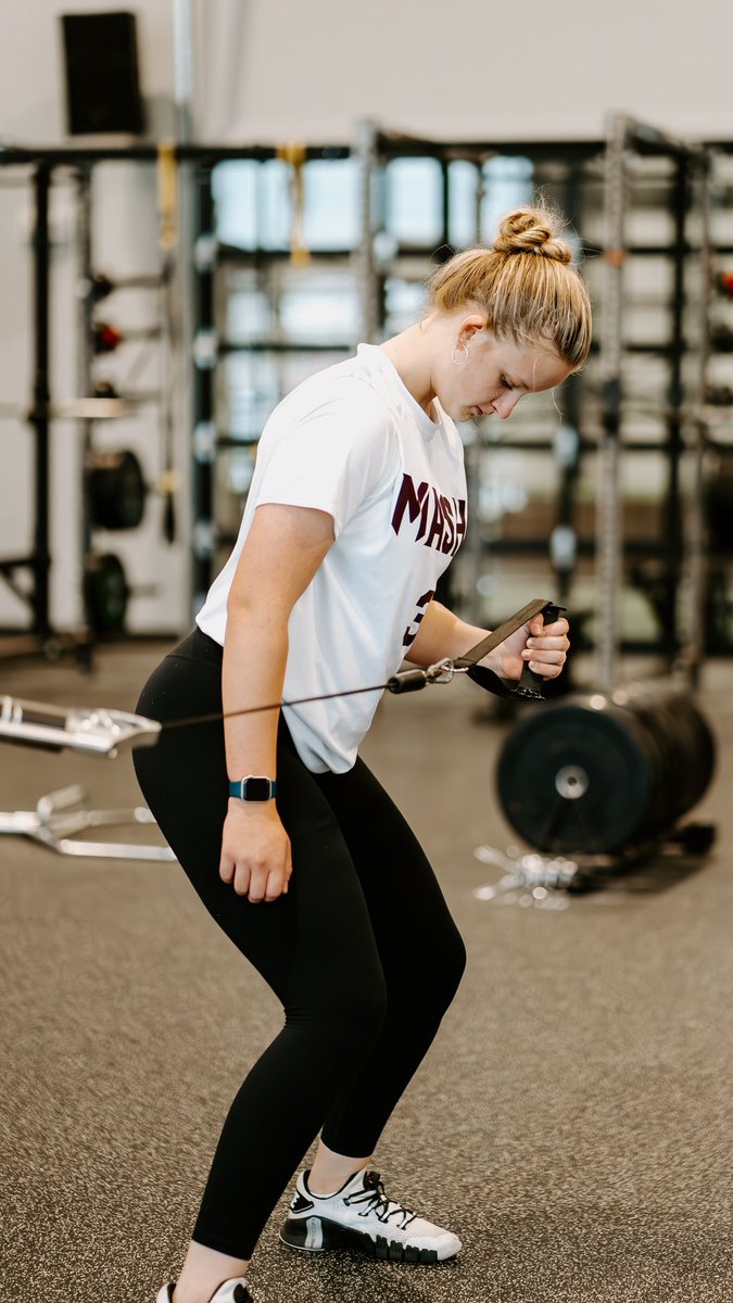 RULE #1 - Stay Hydrated RULE #2 - Be where your feet are! 👣🧘‍♀️ #MASHperformance | #RaiseTheStandard