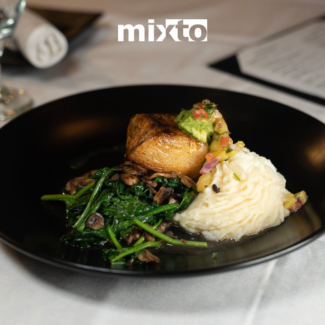 Craving a deliciously joyful night out? 🤩 Join us at Mixto for an unforgettable Latin-inspired feast! 📞 Call to reserve a table: (215) 592-0363 💻 Check our full menu: mixtorestaurante.com #dinner #dinnertime🍴 #eatphilly #latinfood #mixtorestaurante