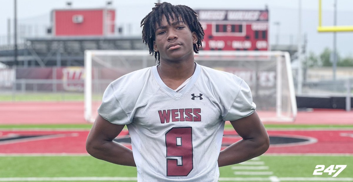 Pflugerville Weiss 2027 WR Tre Moore will be a national prospect 6-foot-3, 190 pounder that’s gotten noticeably bigger this offseason as he looks to keep adding to his 8 total offers Played a mix of JV/Varsity ball for the Wolves last season but will have a legitimate chance to…