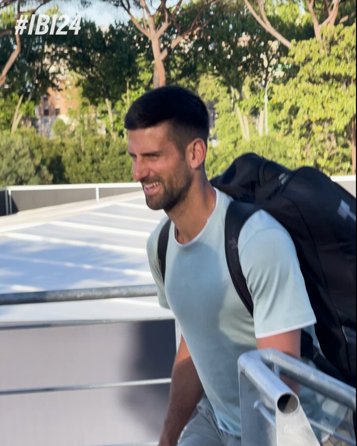 👋 @DjokerNole in Rome today 🇮🇹
@InteBNLdItalia 

#Djokovic  #IBI24 #NoleFam 🧡
📸: @InteBNLdItalia  #screenshot