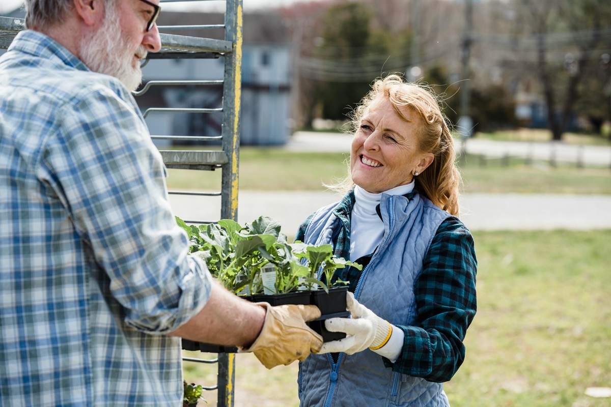 Les résultats de recherche de Marco Alberio & @OuimetMahee @UQAR sur la participation/le vieillissement actif en milieu rural dans l’est du #Qc sont en ligne! Un projet appuyé par le @MAMHqc, le @MIFI_QC, le @msss_qc, @HabitationSHQ & le @FRQSC t.ly/obvtP