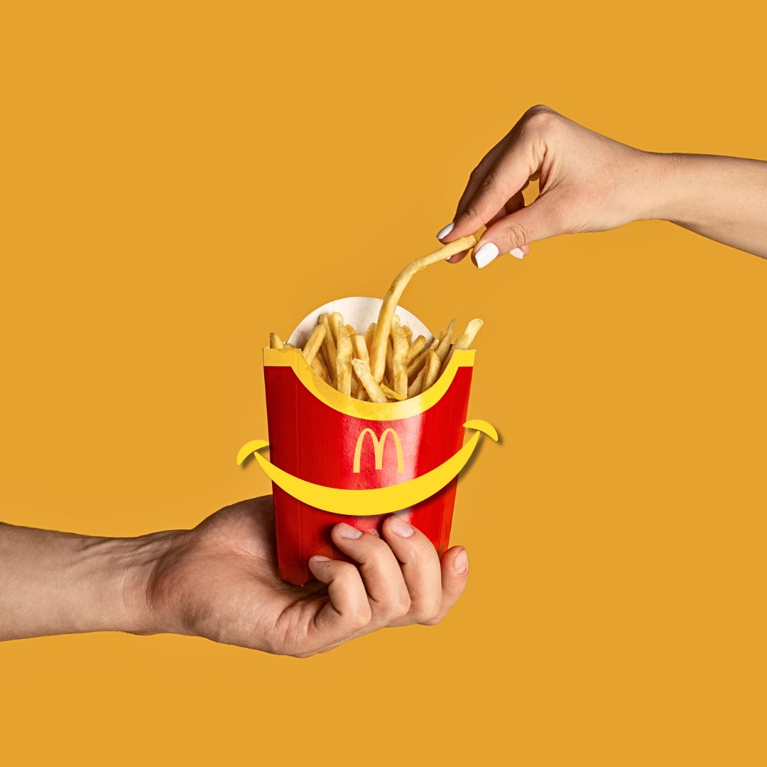 Serving Support in Style: McDonald's Canada's 30th #McHappyDay is coming Wednesday, May 8! Make sure to come on by the #shopcurrents location to support the Ronald McDonald House Charities 💕🍟

#currentsofwindermere #shopyeg #yegrestaurants