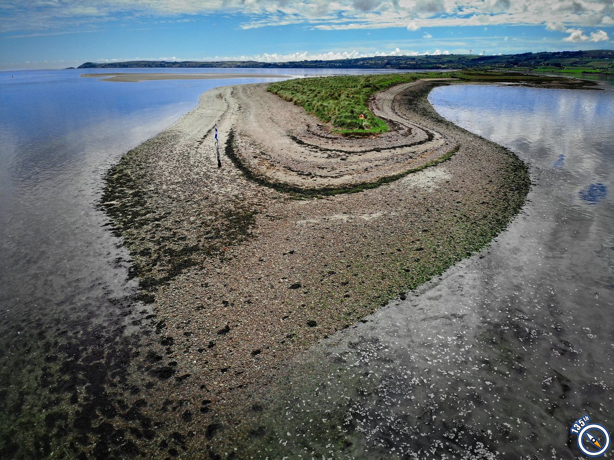 The Cunnigar is #Waterford's magical sandy spit that sticks out into the bay of #Dungarvan. Its tip lies a mere 250 metres from Abbeyside.