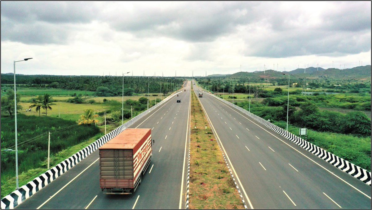 6-lane Chitradurga-Davanagere stretch 🛣️, a lifeline linking Bengaluru and Mumbai

Modi-Gadkari Magic.