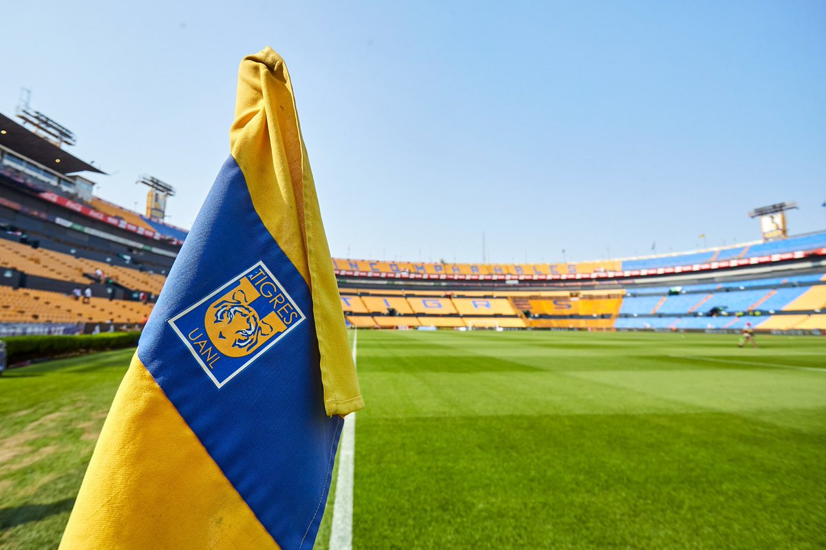 🎫 ¡GANA UN PASE DOBLE para ir al #Tigres vs #Rayados 
 
1⃣ Sigue a <a href="/calientesports/">Caliente Sports</a> y a mí 
2⃣ Dale 🔁 y ❤️
3️⃣ Comenta tu jugador favorito usando el hashtag #MásAcciónMásDiversión 🔥

TTyCC
🗣️ Anunciaré al seleccionado el martes 7 de mayo a las 17 horas
📱 <a href="/calientesports/">Caliente Sports</a> se hará