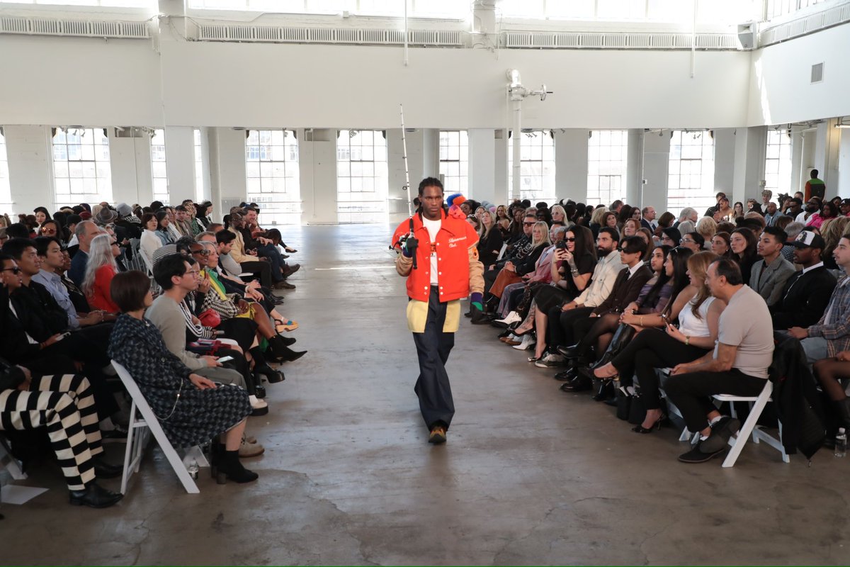 SentryxHQ's tweet image. FIDM DEBUT 2024 Collections 📸 In PHOTOS ➡️ Designer &amp;amp; @FIDM Advanced Fashion Design Program graduate Ronald Harris Jr. ➡️ Collection Name: “The Big Fish Theory” 📸: @_abimages @alexberliner #fidmdebut