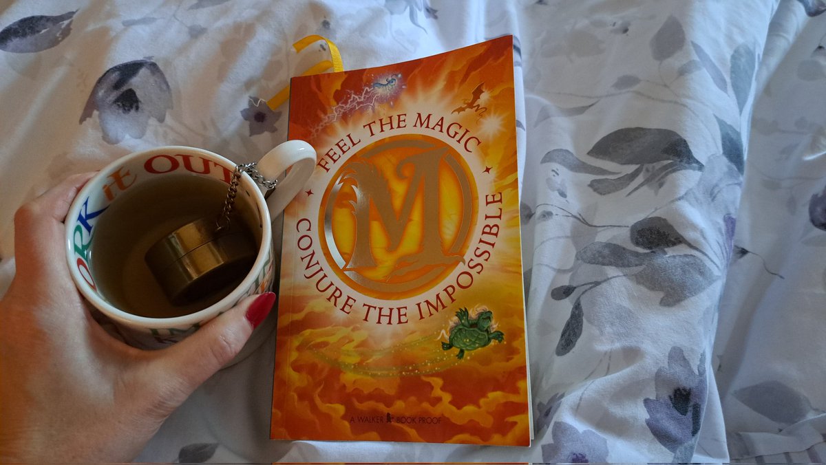 Magicalia is the brilliant new book by @jenrosebell that will leave you breathless and wanting more! I can't wait for book 2! 
<a href="/WalkerBooksUK/">Walker Books</a>
<a href="/KirstenBryony/">Kirsten Cozens</a>
kandobonkersaboutbooks.blogspot.com/2024/05/magica…