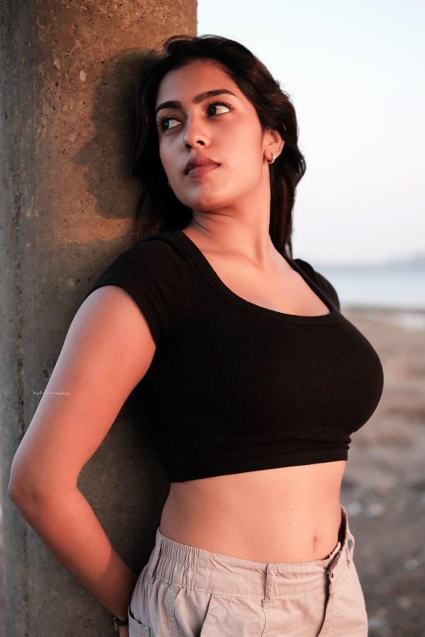 GM6ipM5WAAAQMpi?format=jpg&name=900x900